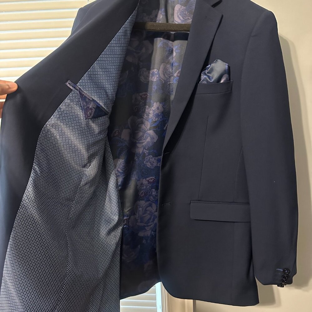 Men’s Navy Suit + White Shirt - Picture 4 of 11